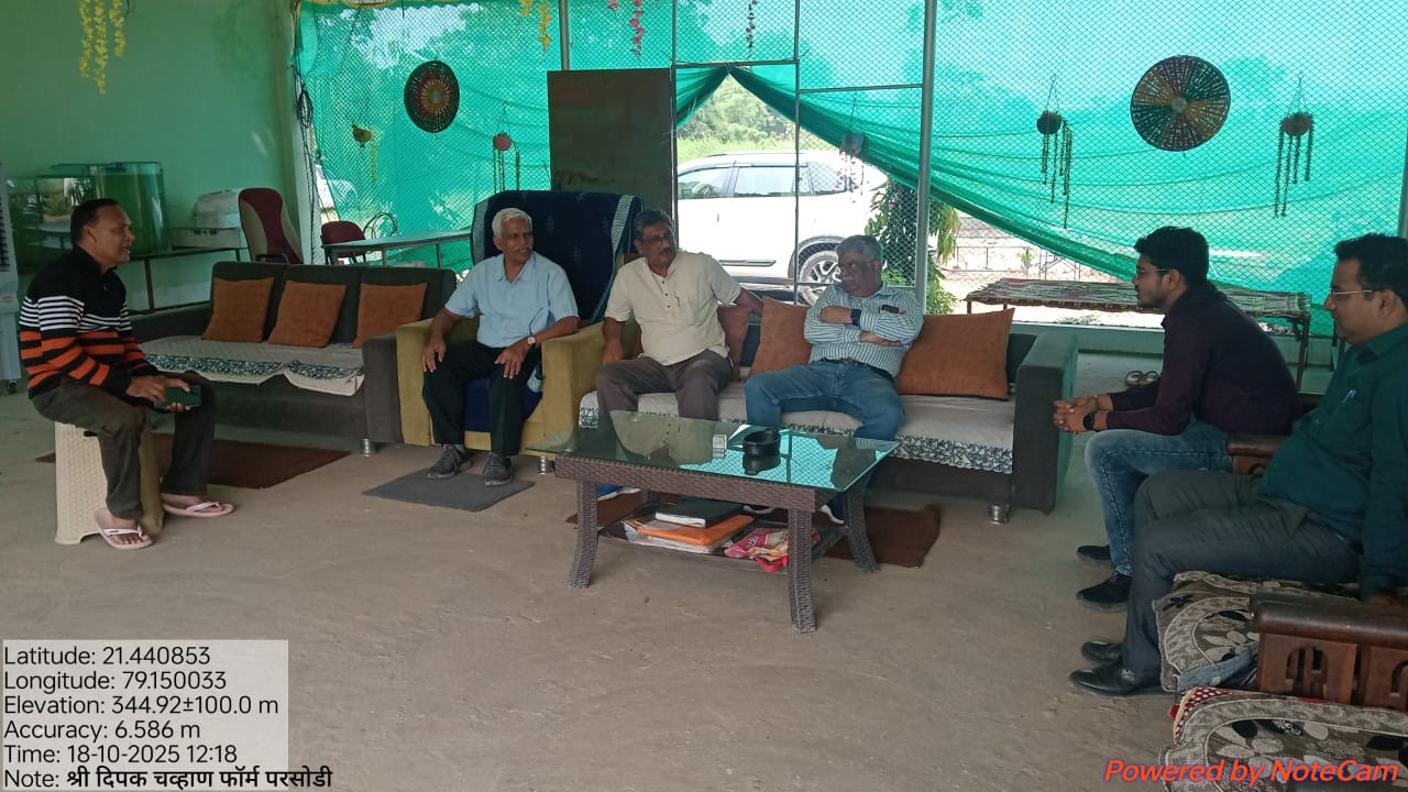 Visit of Hon’ble Dr. Niteen Patil, Vice Chancellor, MAFSU, Nagpur to Cage fish culture units at Pench Reservoir  on 18102025 (6).jpg
